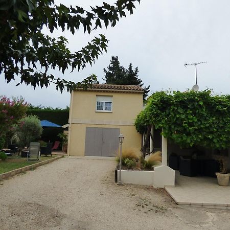 Chambre D'Hotes Entre Provence Et Camargue Beaucaire (Gard) Exterior foto
