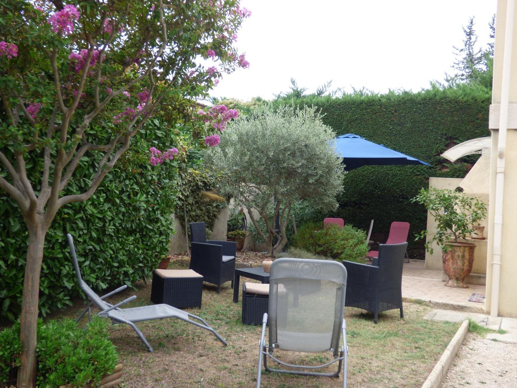 Chambre D'Hotes Entre Provence Et Camargue Beaucaire (Gard) Exterior foto